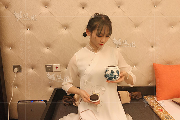 厦门极好的男士养生商务商务会馆推荐，这里最多本地男士的首选足疗